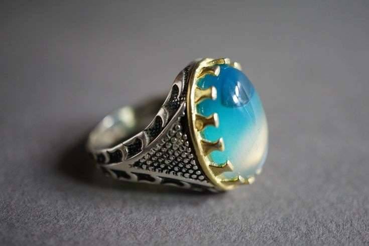 Color Changing Ring